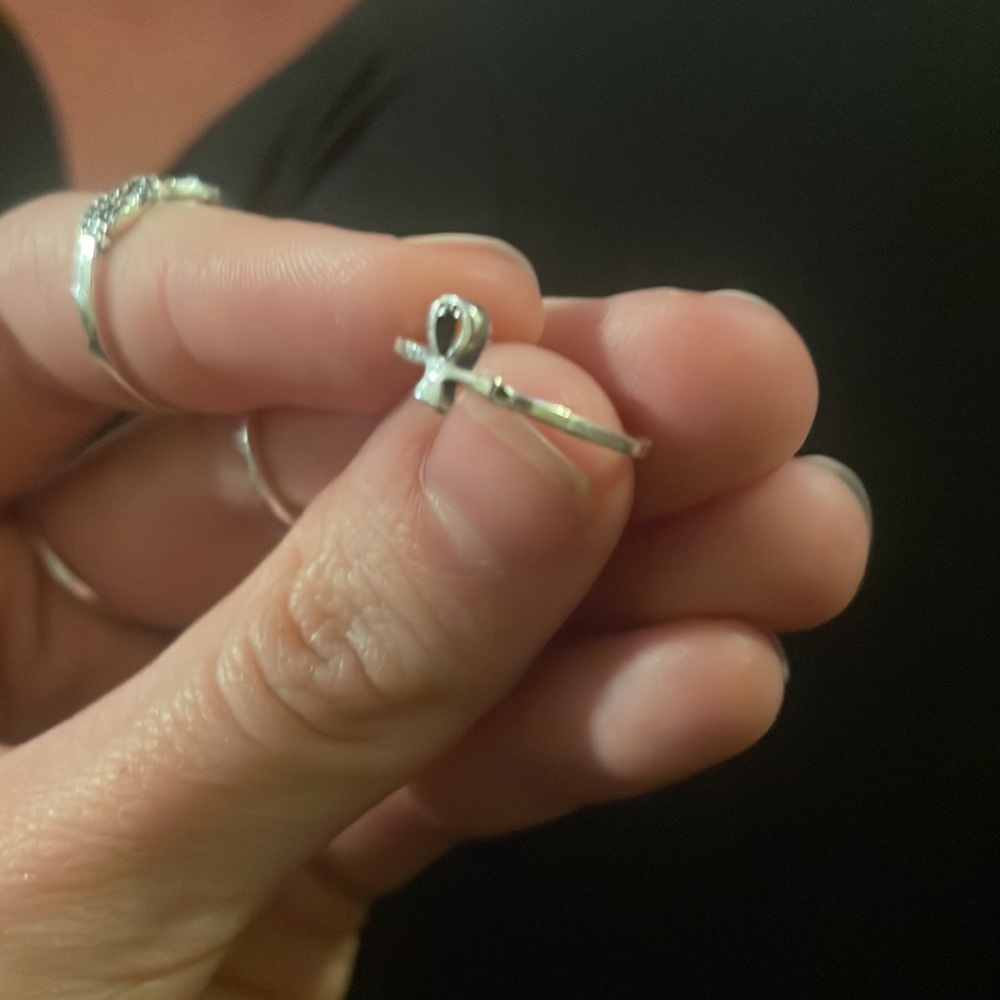 Silver ring - Picture 3 of 6